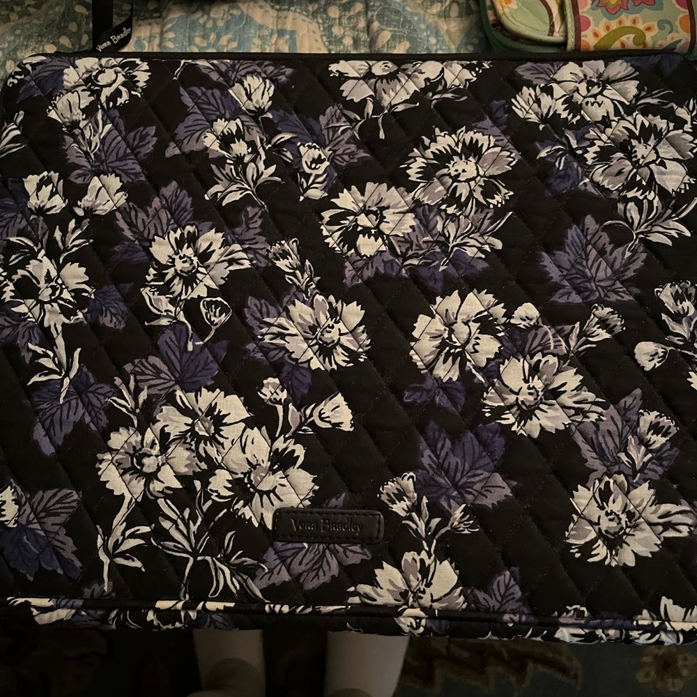 Six Vera Bradley Totes/Purses/Accessories